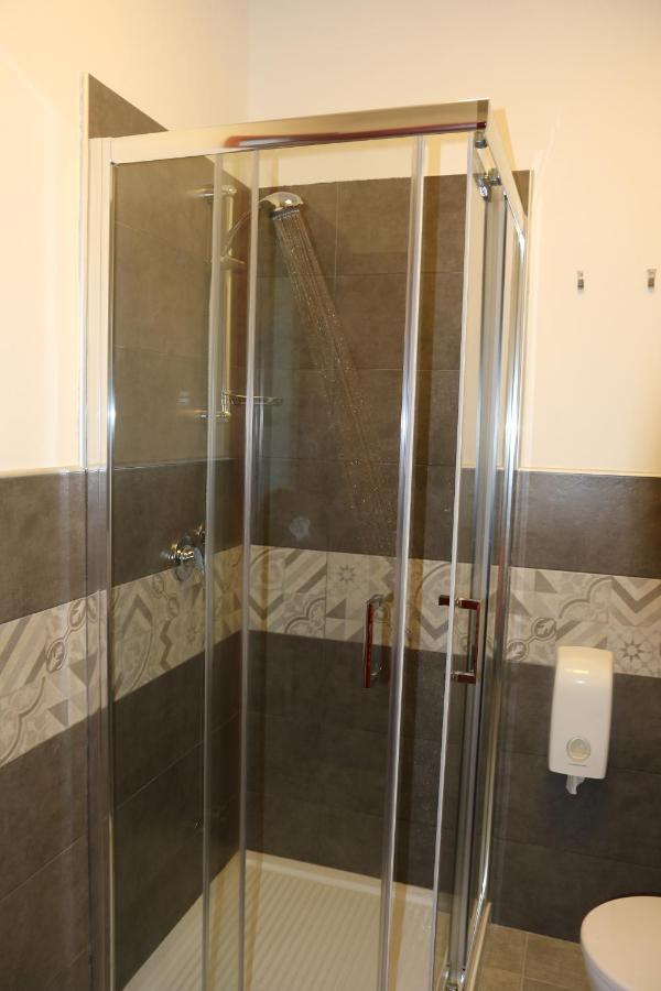 Student'S Hostel بارما المظهر الخارجي الصورة