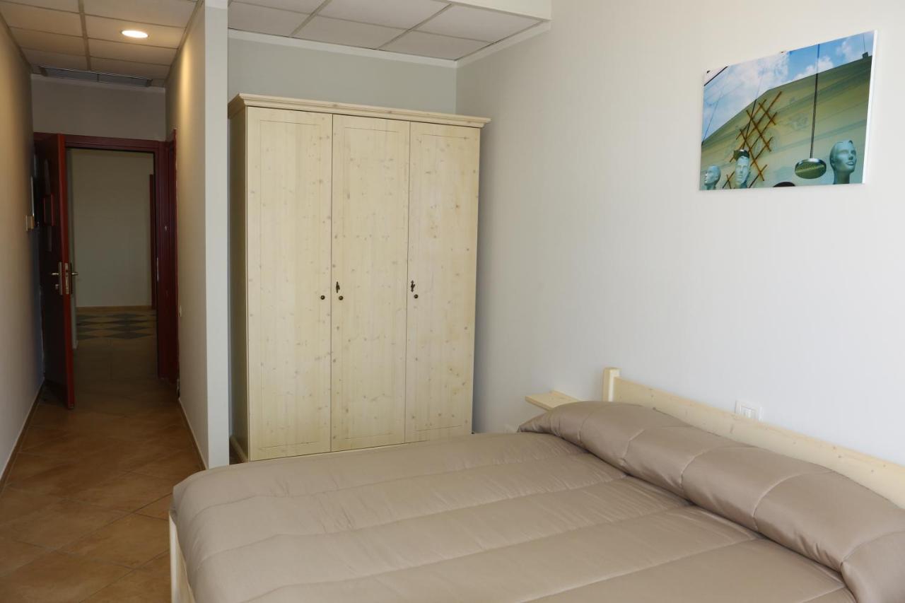 Student'S Hostel بارما المظهر الخارجي الصورة