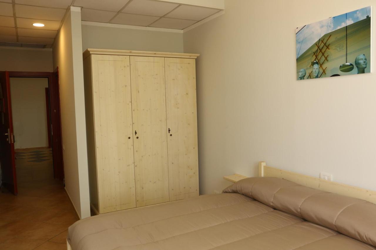 Student'S Hostel بارما المظهر الخارجي الصورة