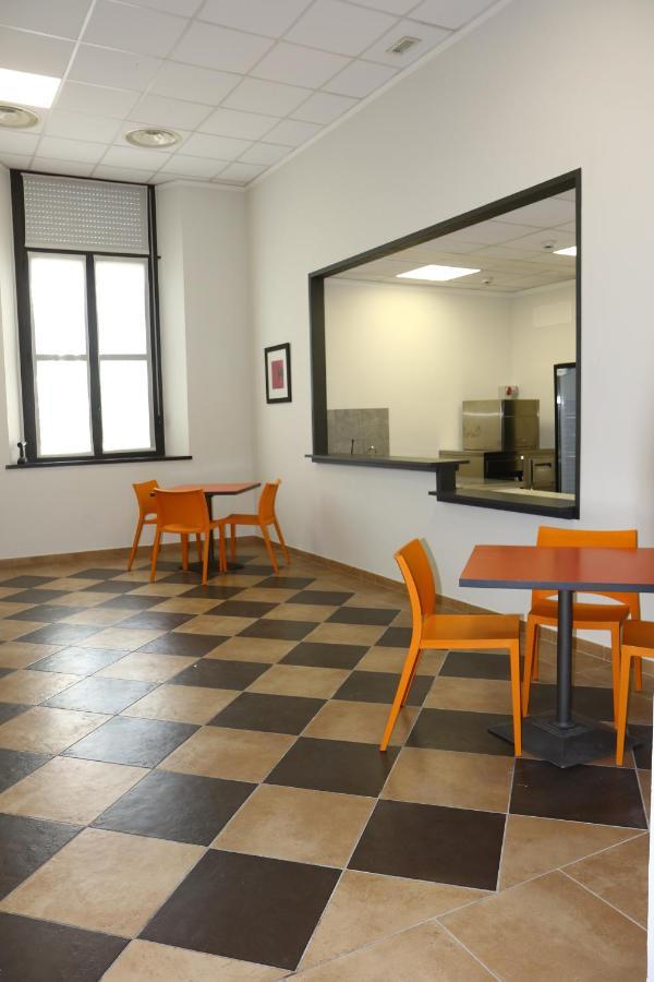 Student'S Hostel بارما المظهر الخارجي الصورة