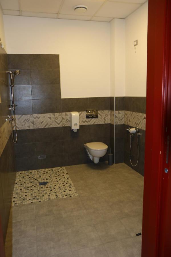 Student'S Hostel بارما المظهر الخارجي الصورة
